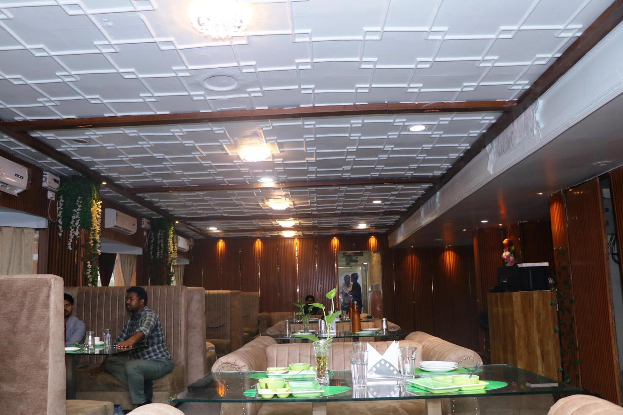 Hotel Samrat International Patna  Exterior photo
